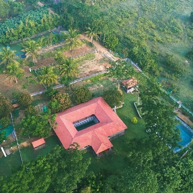 Aerial view of the Annmees Freedom Land farmhouse estate
